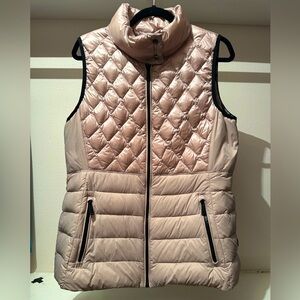 Calvin Klein light pink puffy vest XL